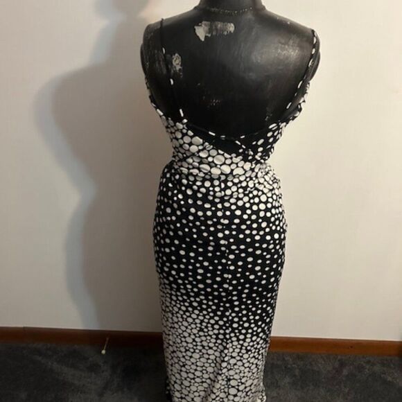 Va Va Voom Black/White Maxi Halter dress, size S - Picture 3 of 6